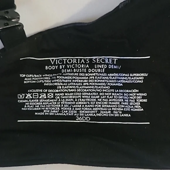 Victorias secret bra 36DD - Picture 3 of 3